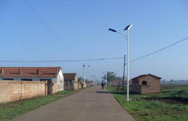 农村太阳能路灯：市场需求的不断扩大